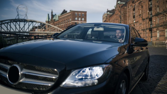 делают автомобиль более стильным